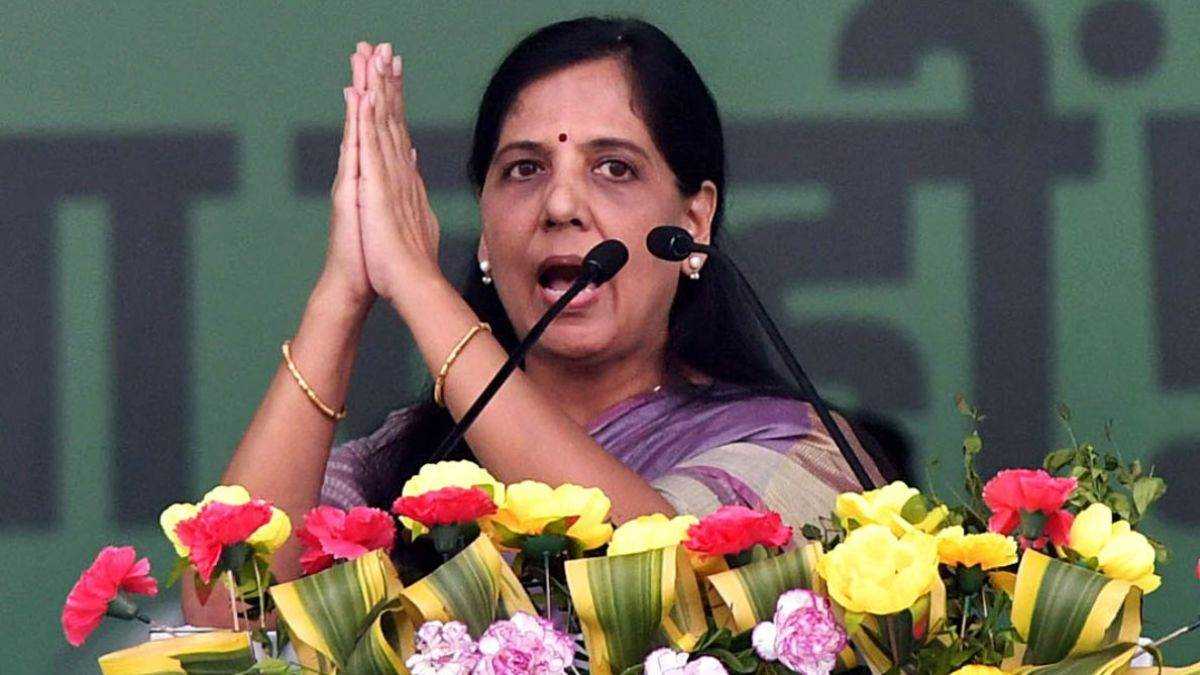 हरियाणा विधानसभा चुनाव : सुनीता केजरीवाल ने लोगों को दी पांच गारंटी